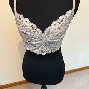 VALENTINE’S VIXON. Elegant Cream Lace Bralette